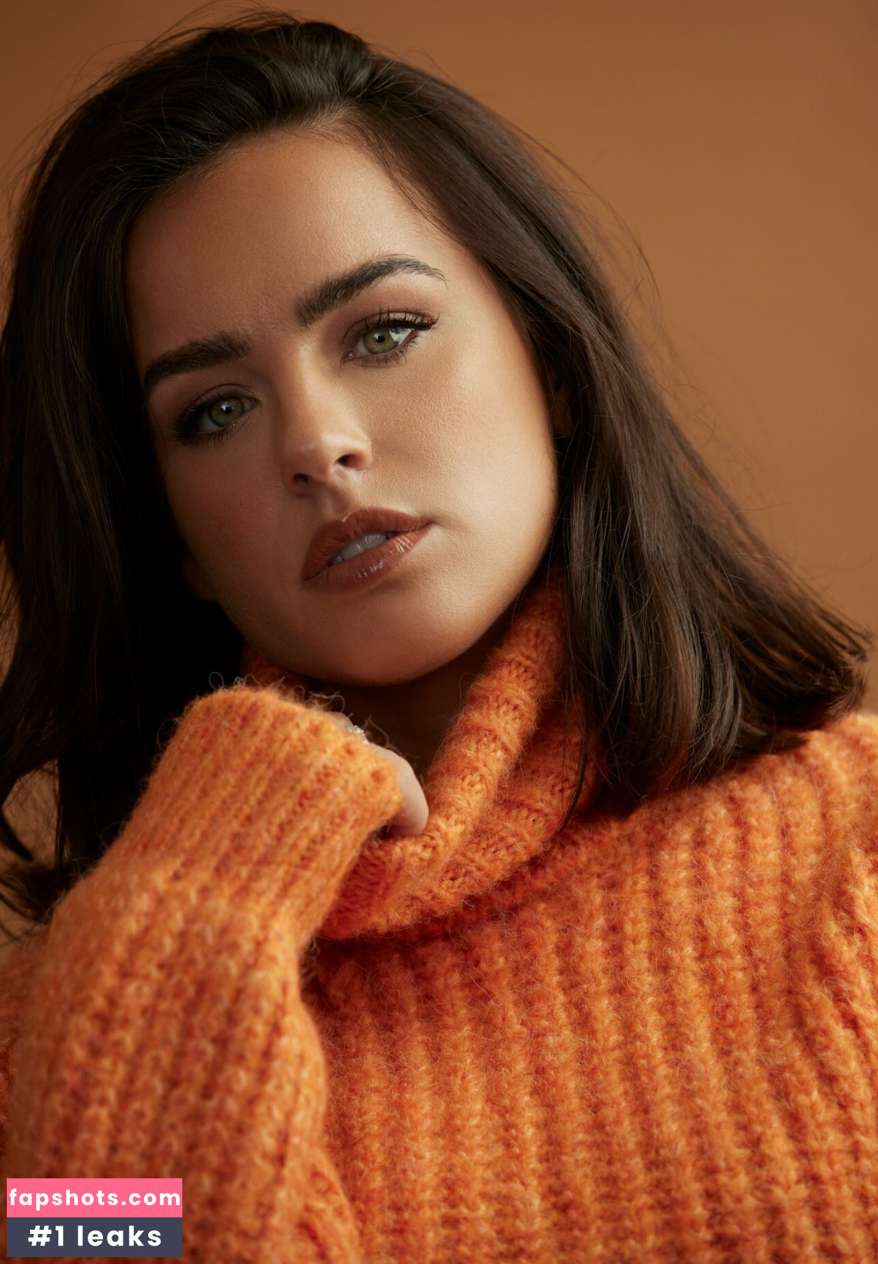 Georgia May Foote gallery photo #212