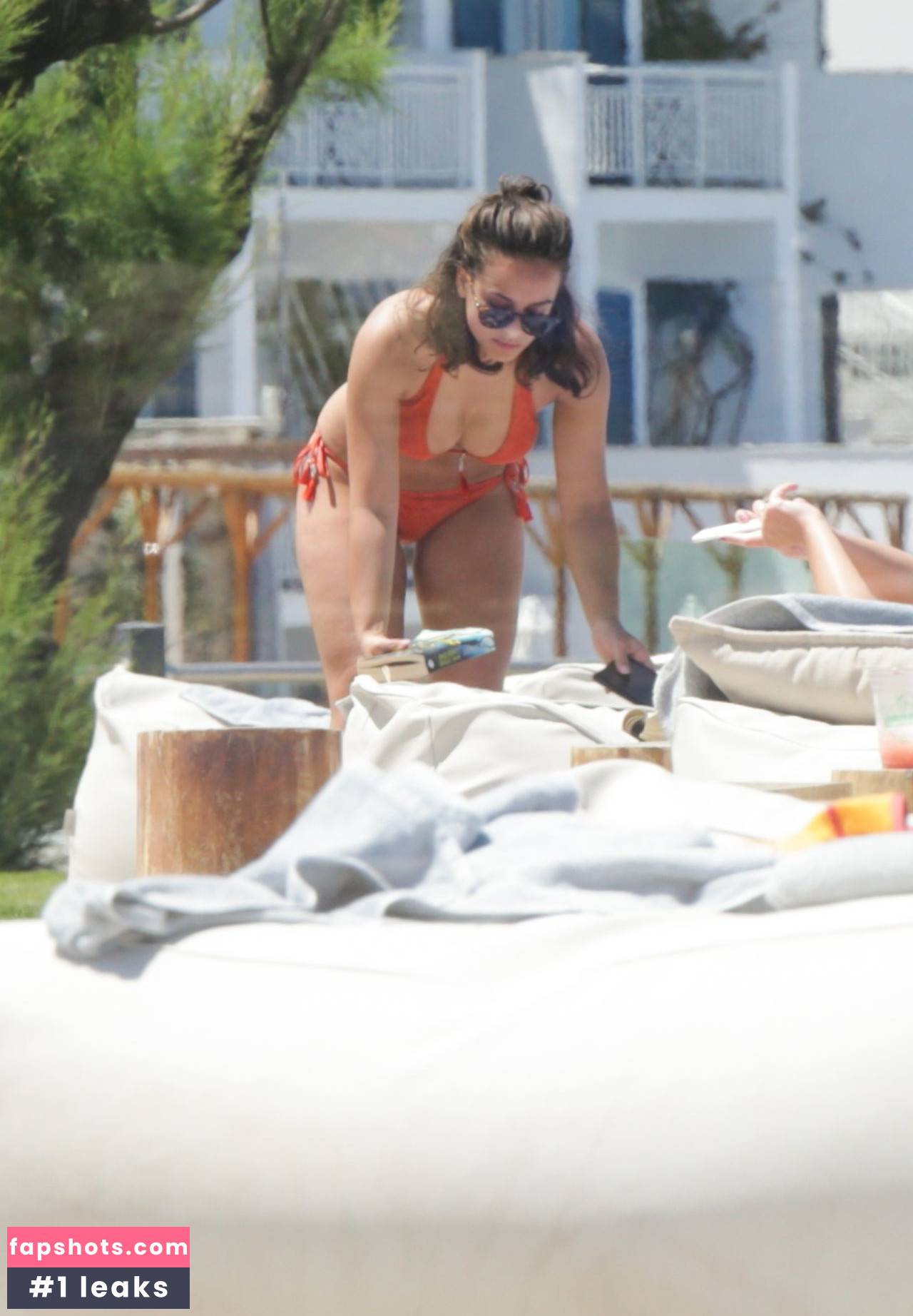 Georgia May Foote gallery photo #270