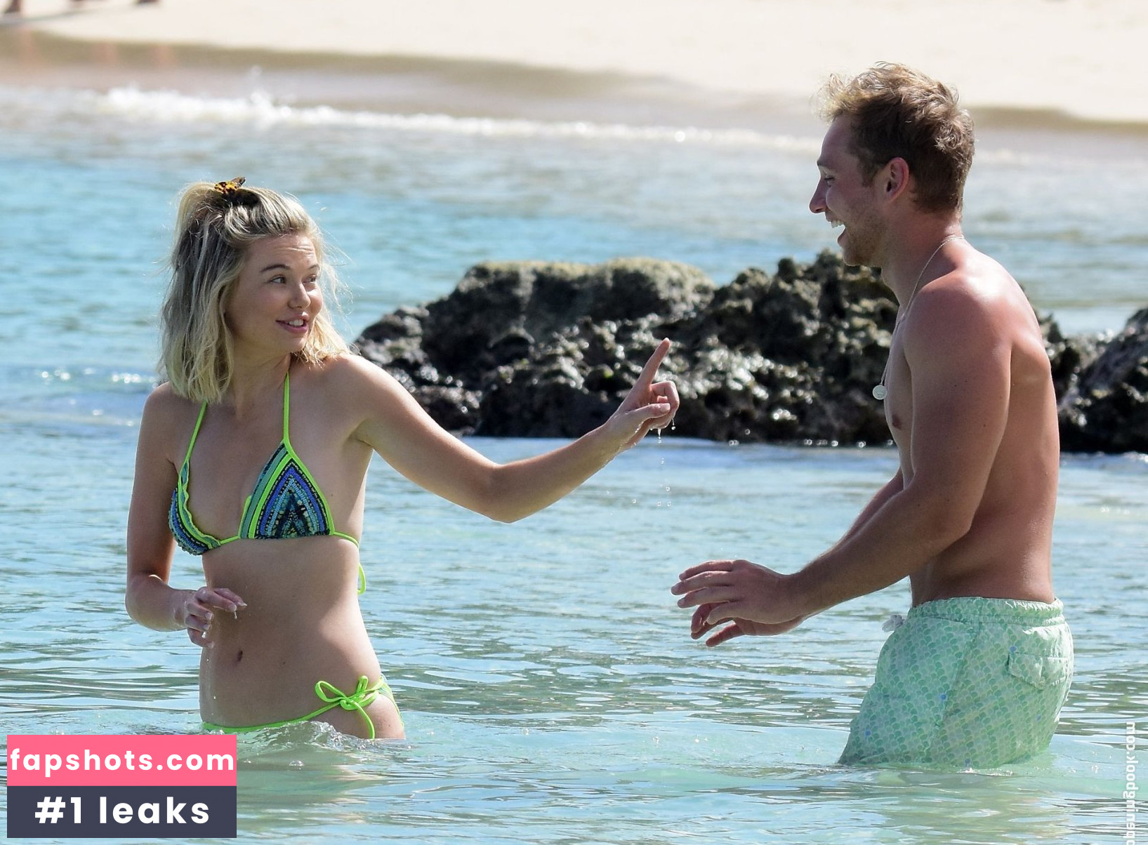 Georgia Toffolo gallery photo #187