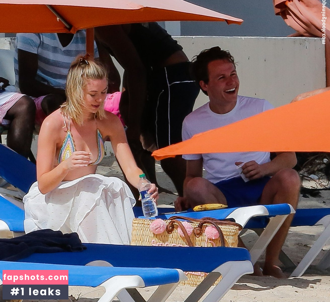 Georgia Toffolo gallery photo #248