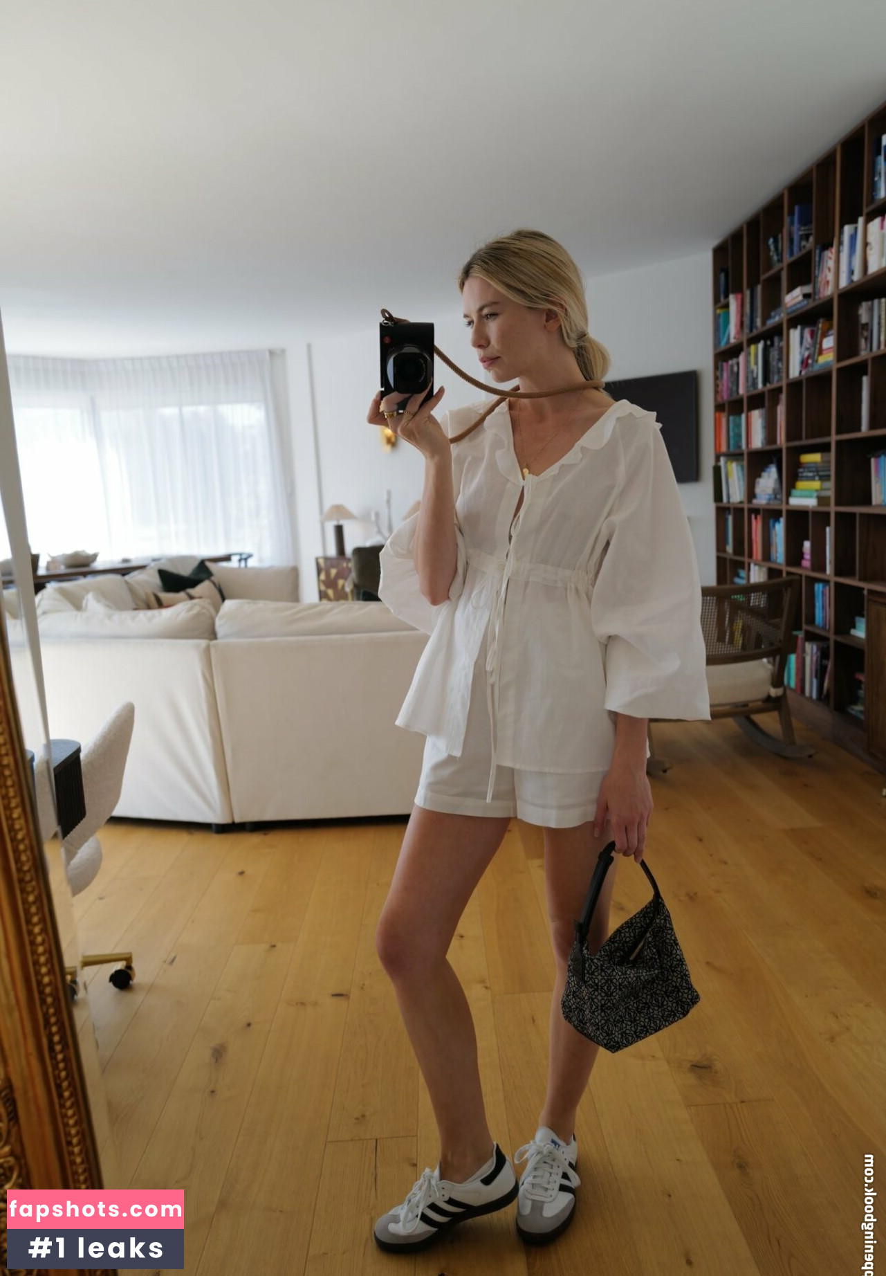 Georgia Toffolo gallery photo #40