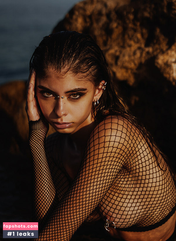 Georgiamariecox nude babe gallery