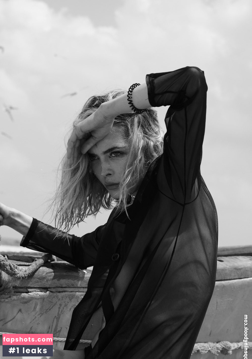 Georgiana Saraev gallery photo #37