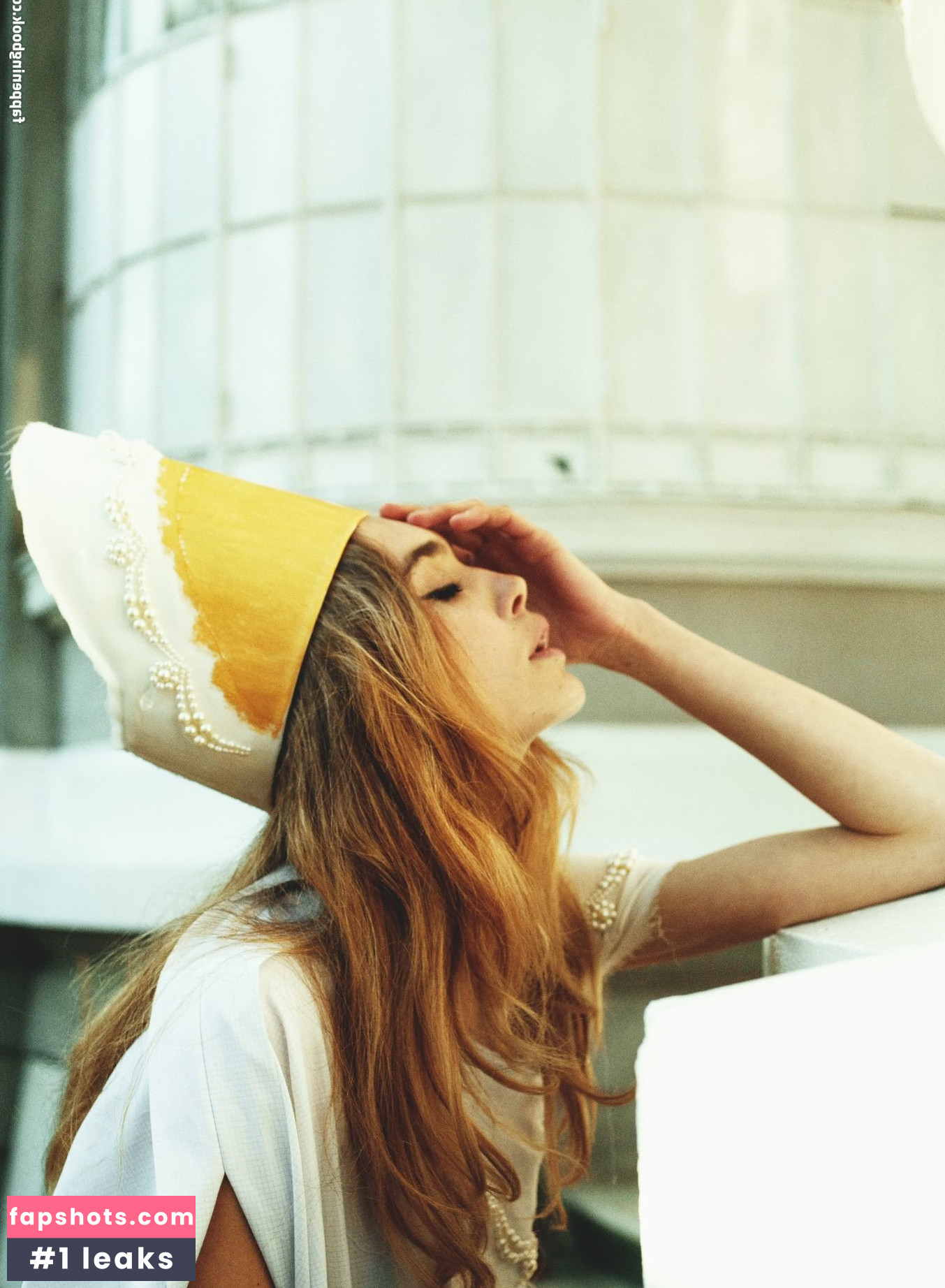 Georgiana Saraev gallery photo #10