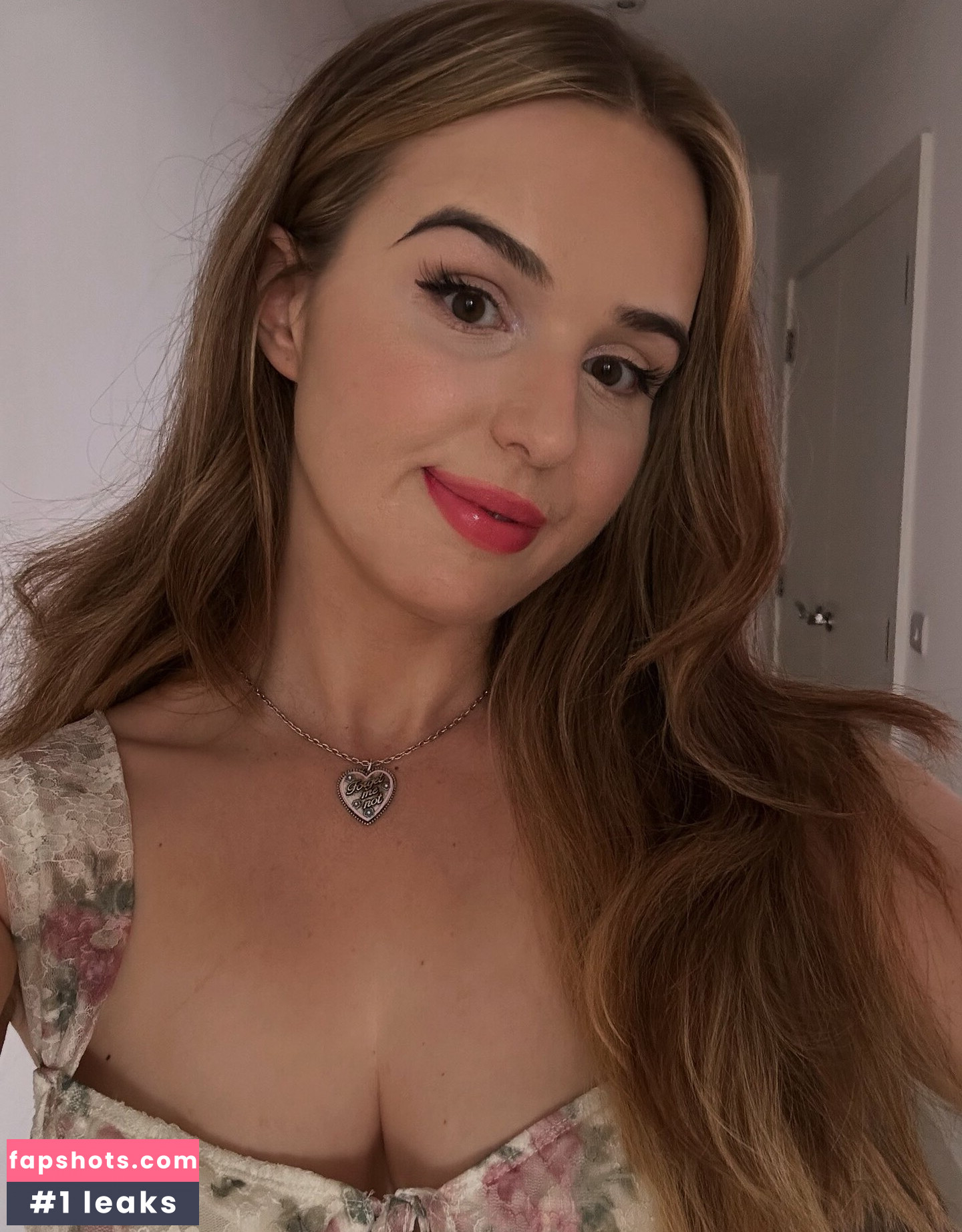 GeorgiaTwitch gallery photo #5