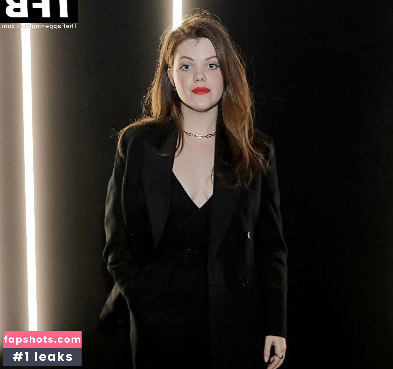 Georgie Henley gallery photo #8