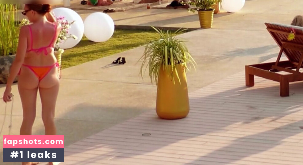 Georgina Fleur gallery photo #57