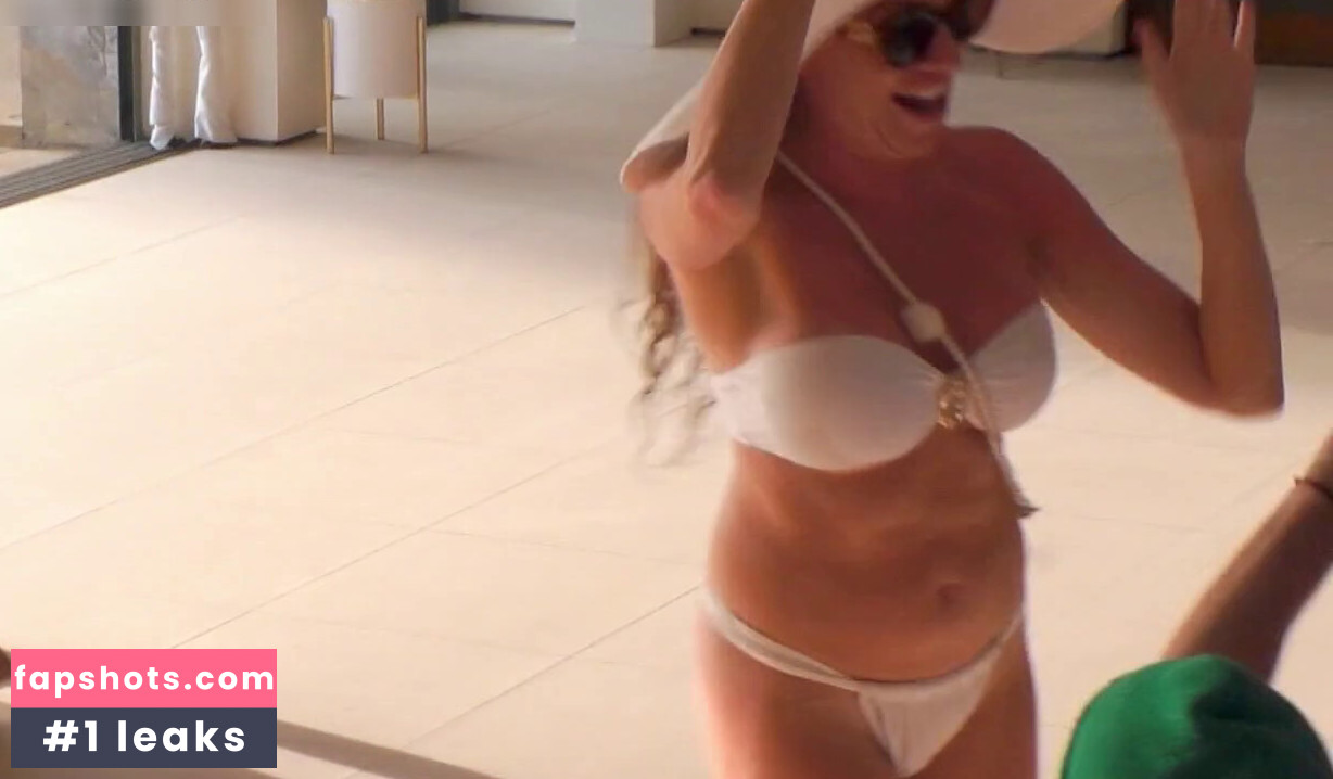 Georgina Fleur gallery photo #64