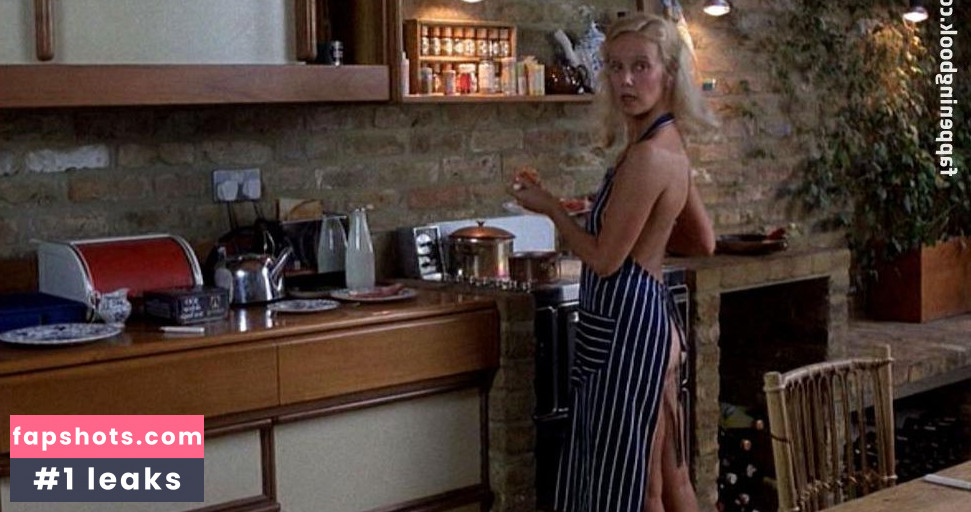 Georgina Hale gallery photo #6