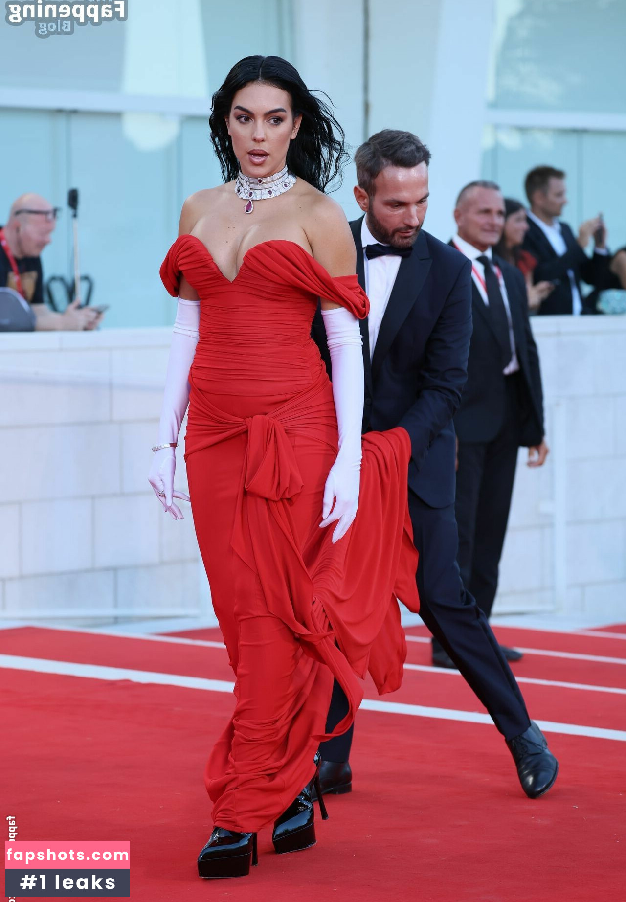 Georgina Rodriguez Nahé úniky fotek pouze od fanoušků #167 - Fapshots