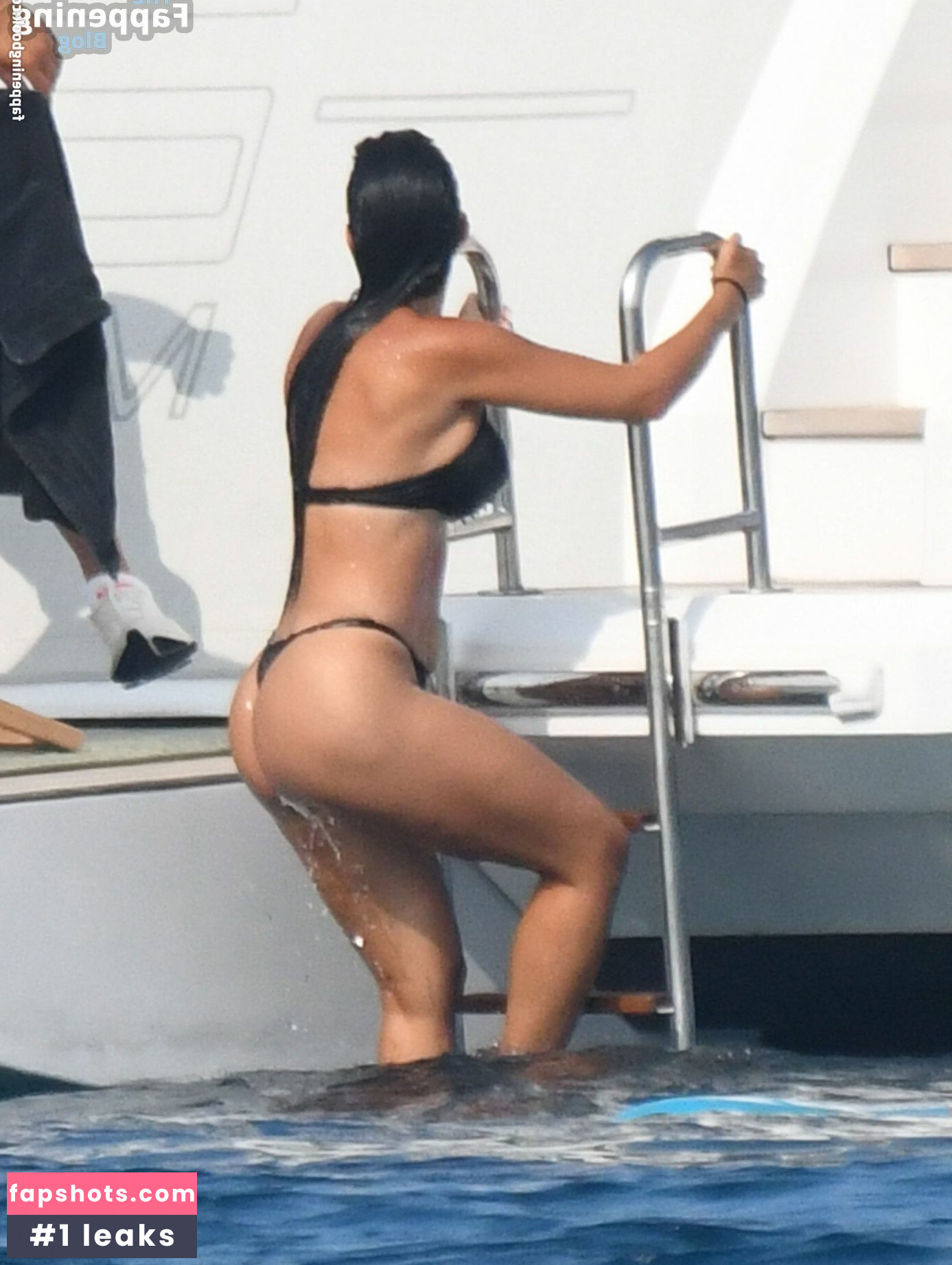 Georgina Rodriguez Nude Leaks OnlyFans Photos #210 - LeakJerk