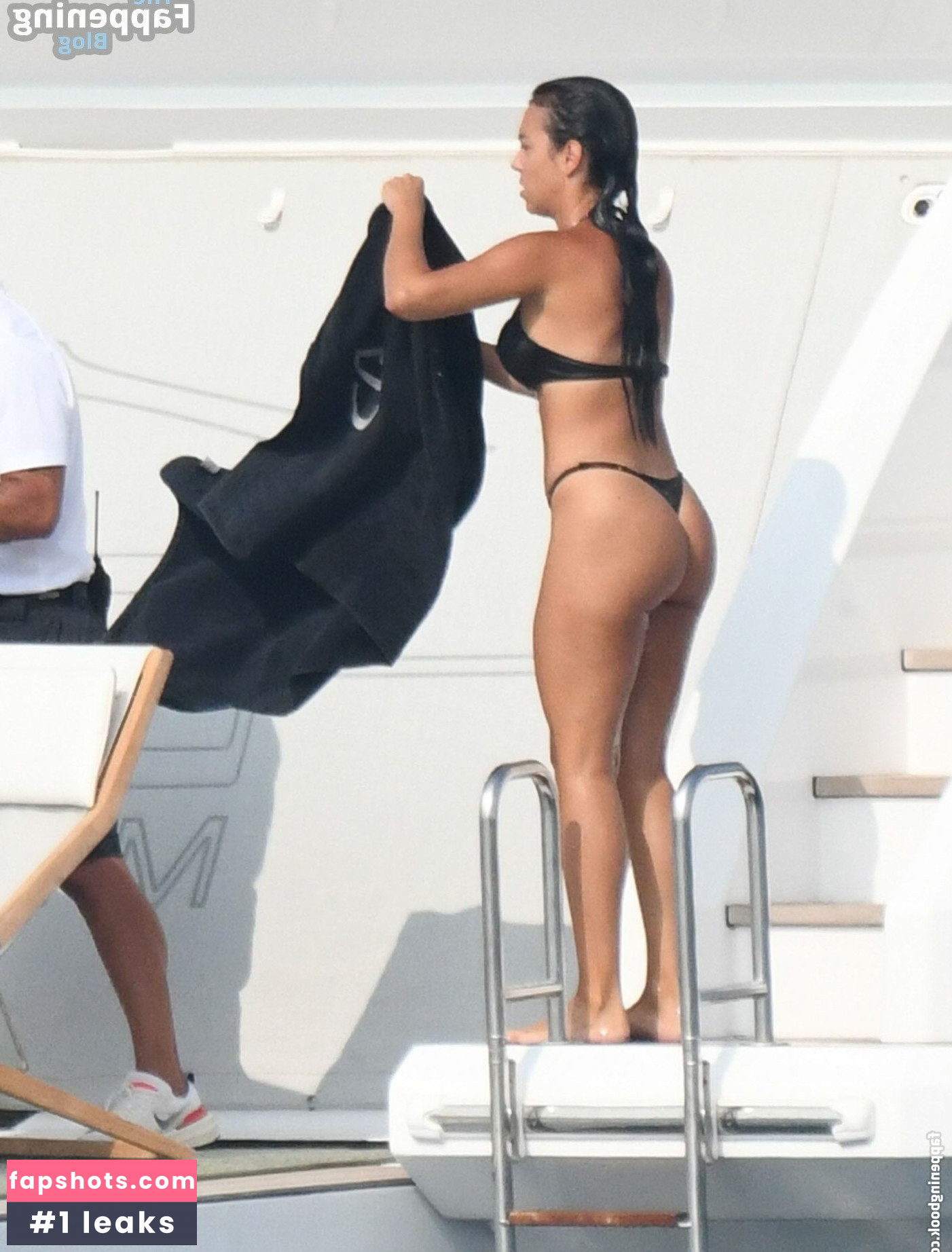 Georgina Rodriguez Nude Leaks OnlyFans Photos #228 - LeakJerk