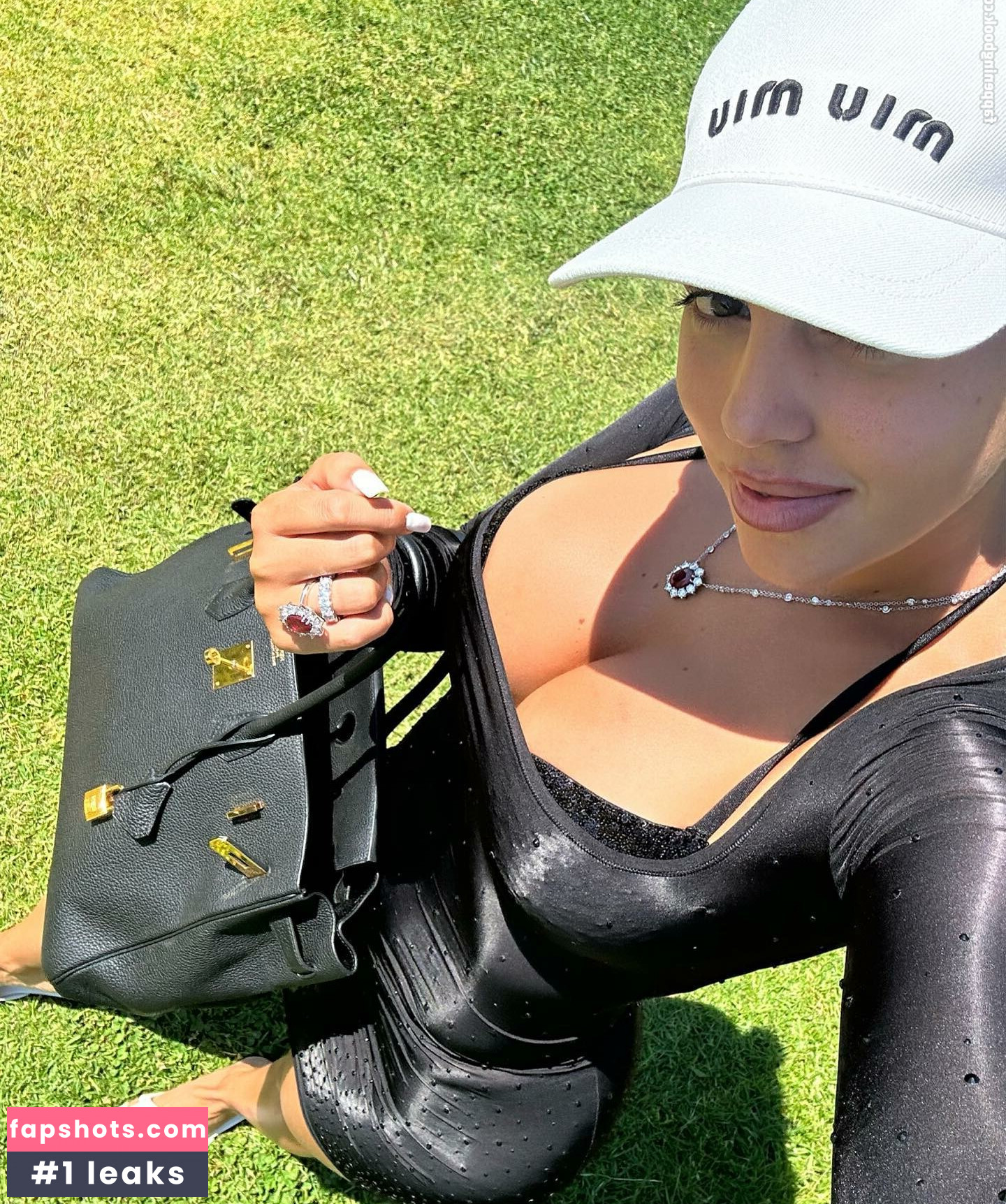 Georgina Rodriguez Nude Leaks OnlyFans Photos #236 - LeakJerk