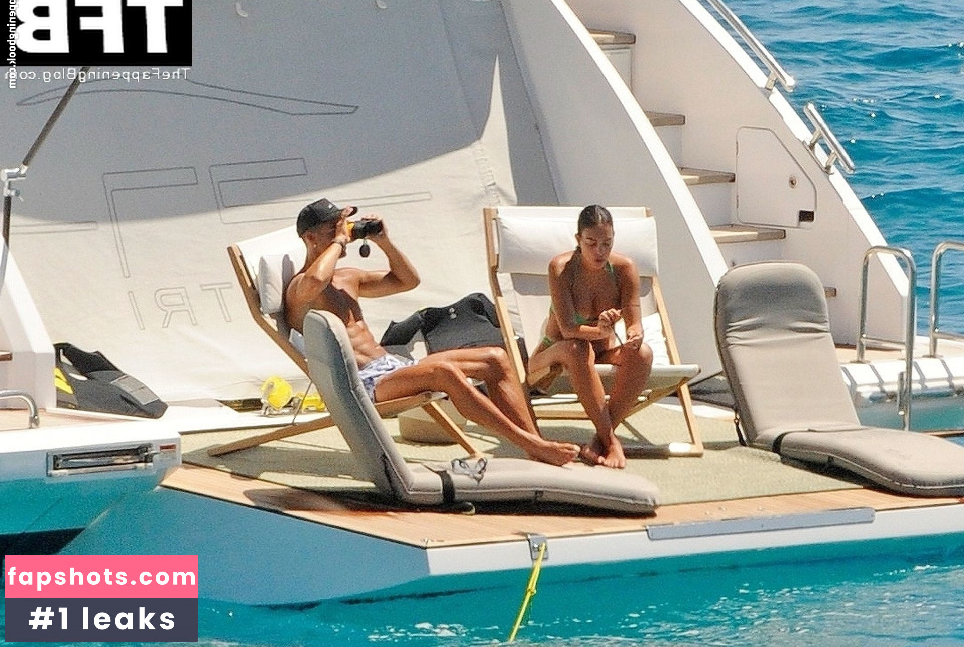 Georgina Rodriguez Nude Leaks OnlyFans Photos #284 - LeakJerk