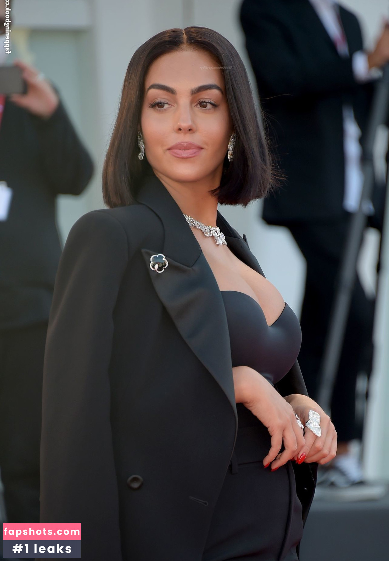 Georgina Rodriguez Nude Leaks OnlyFans Photos #311 - LeakJerk