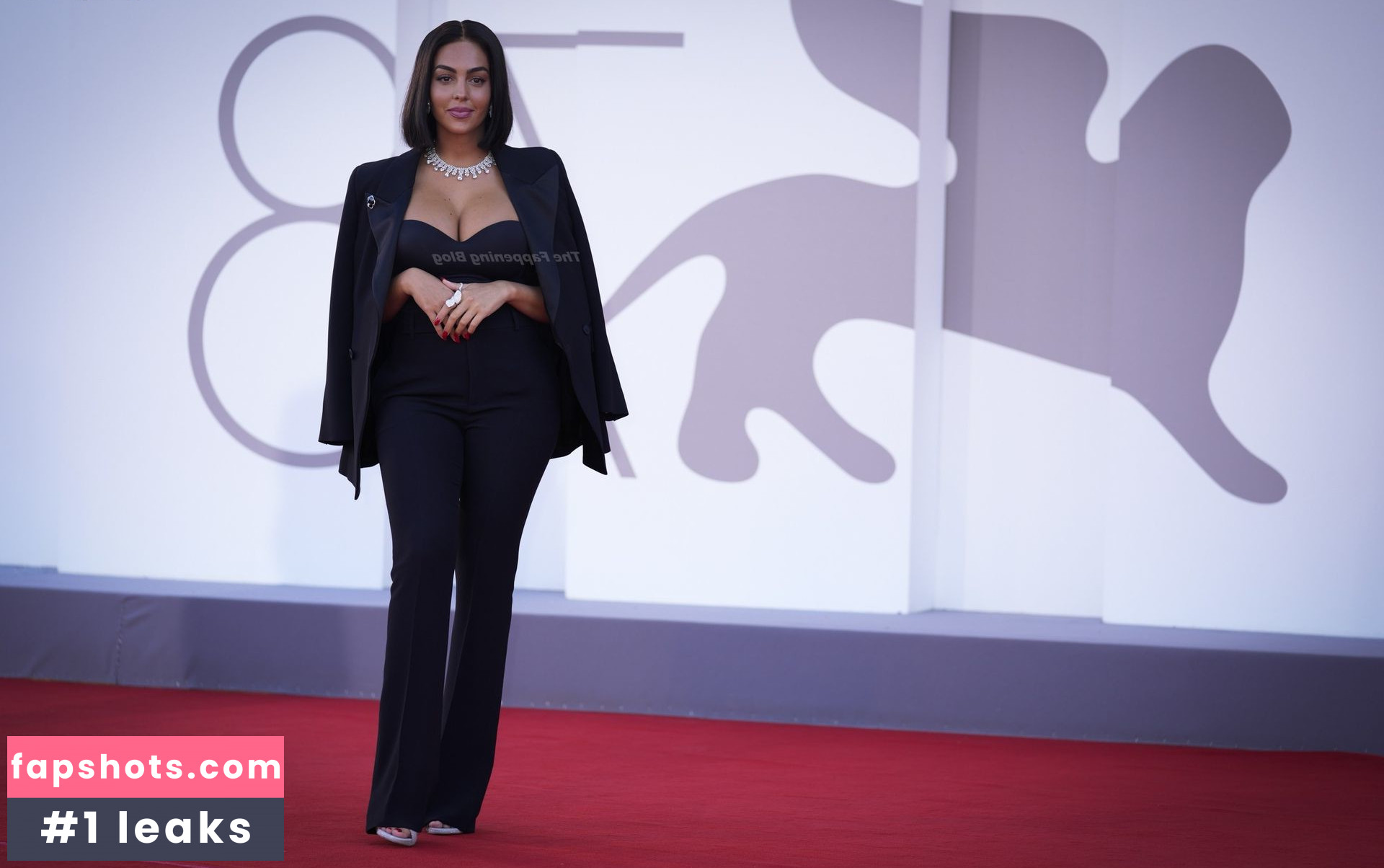 Georgina Rodriguez Nude Leaks OnlyFans Photos #330 - LeakJerk