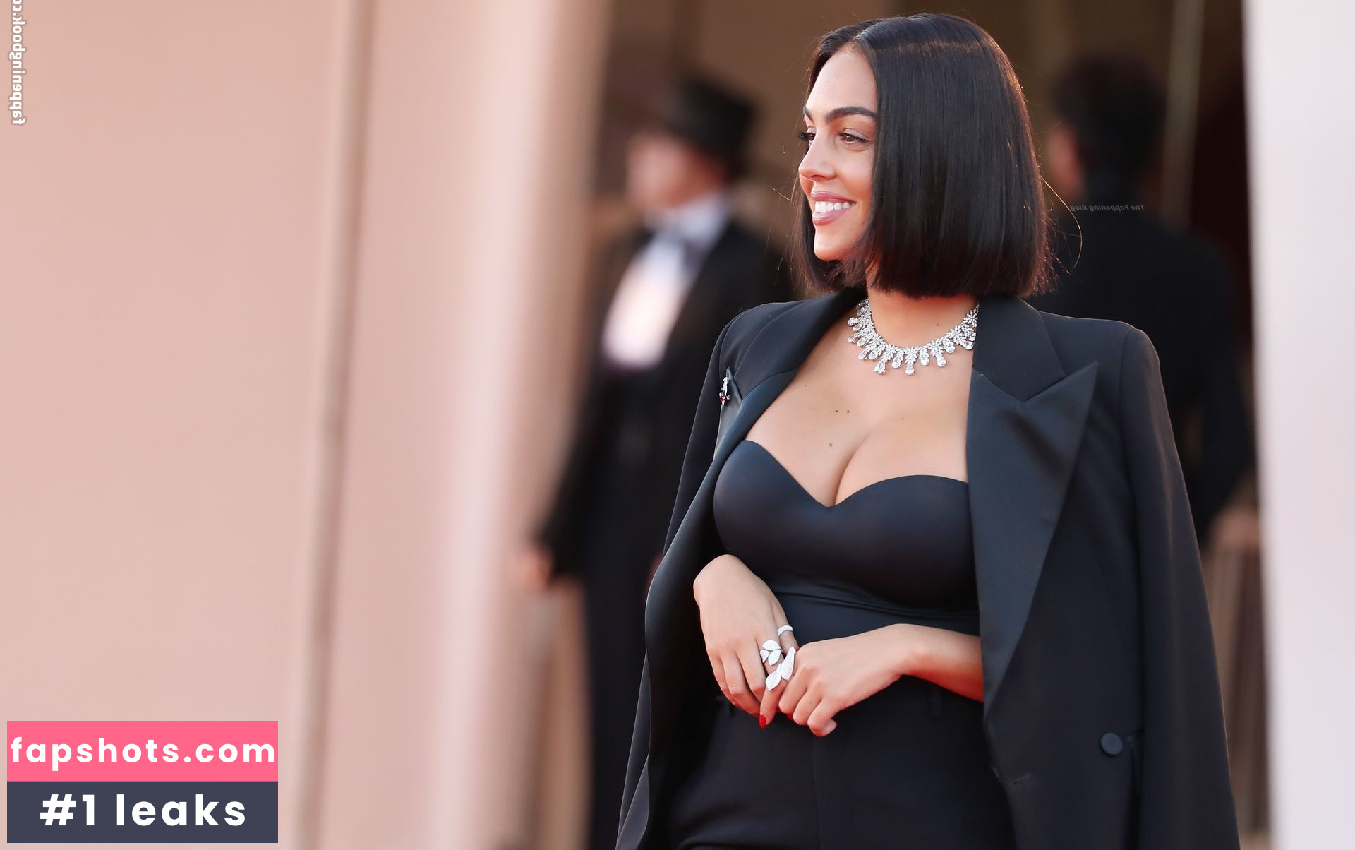 Georgina Rodriguez Nude Leaks OnlyFans Photos #396 - LeakJerk