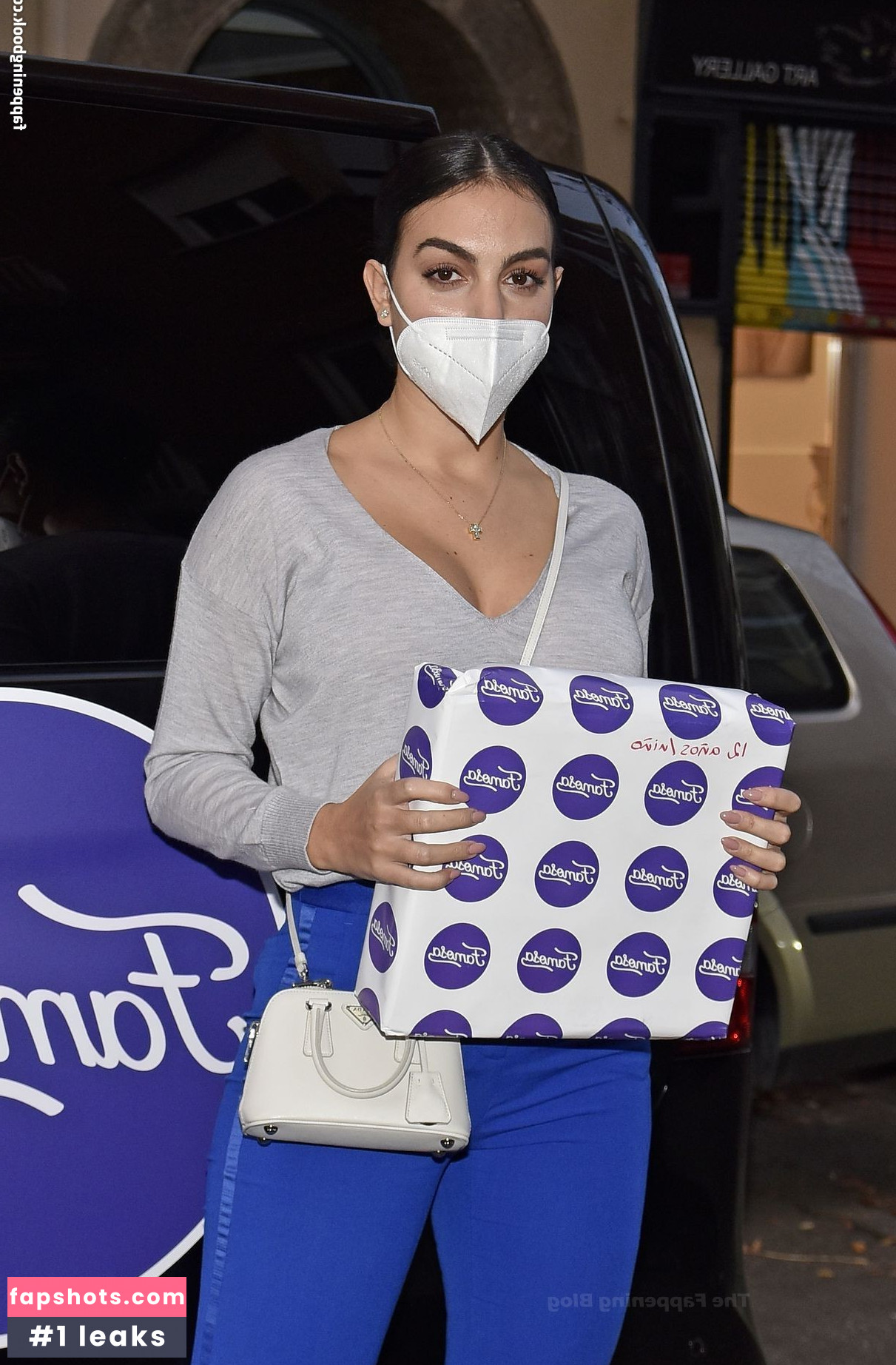 Georgina Rodriguez Nude Leaks OnlyFans Photos #463 - LeakJerk