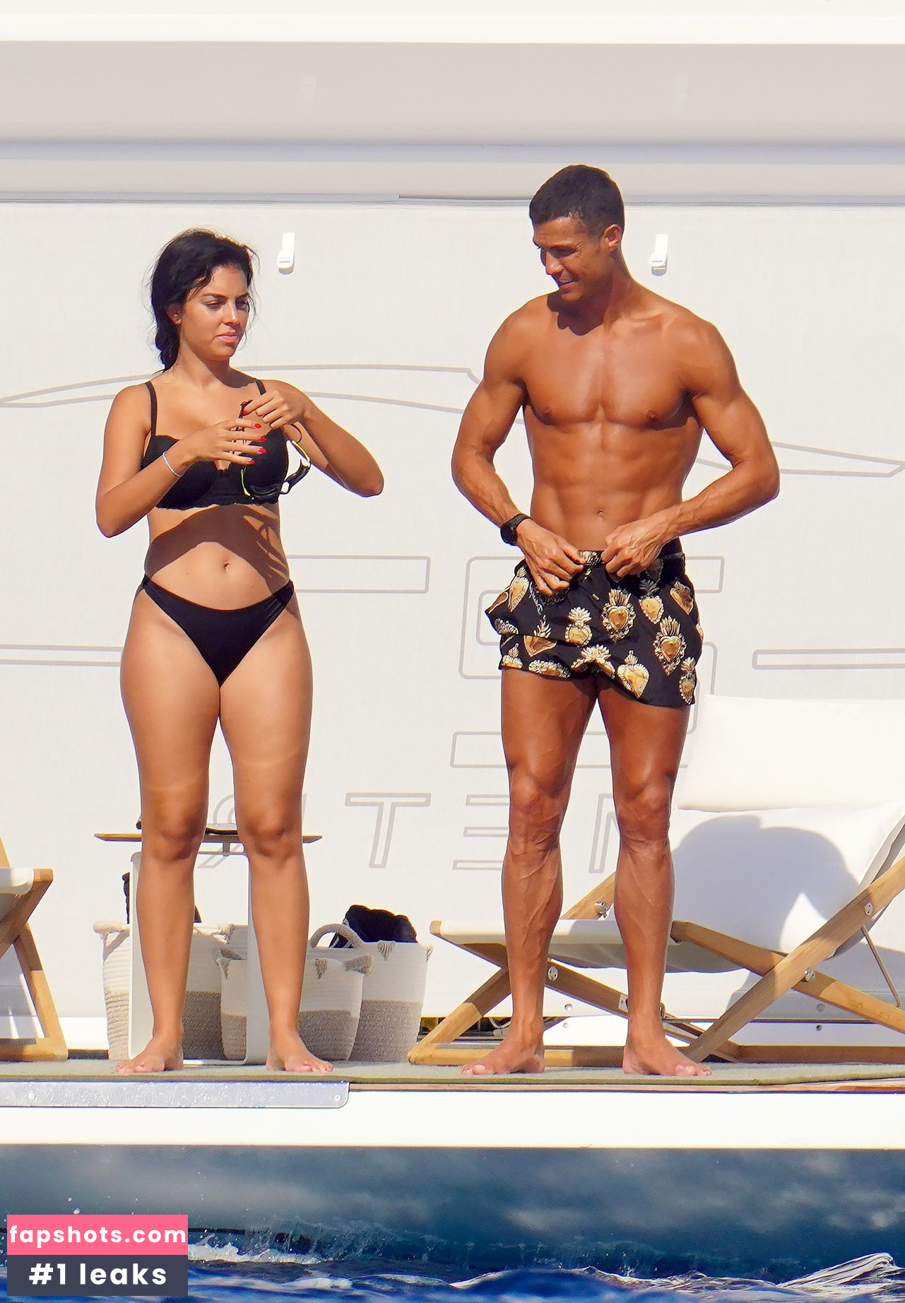 Georgina Rodriguez Nahé úniky fotek pouze od fanoušků #499 - Fapshots