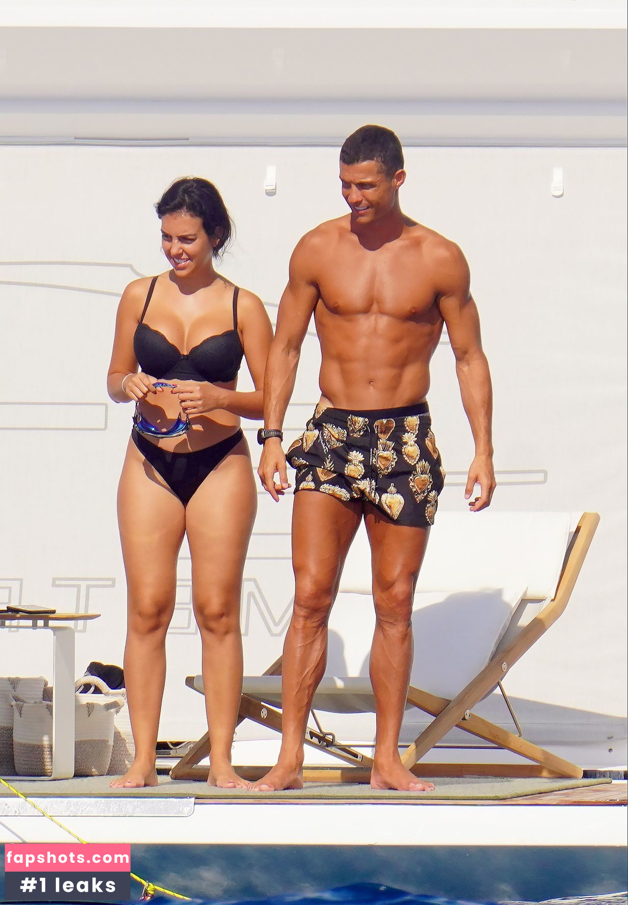 Georgina Rodriguez Nahé úniky fotek pouze od fanoušků #504 - Fapshots