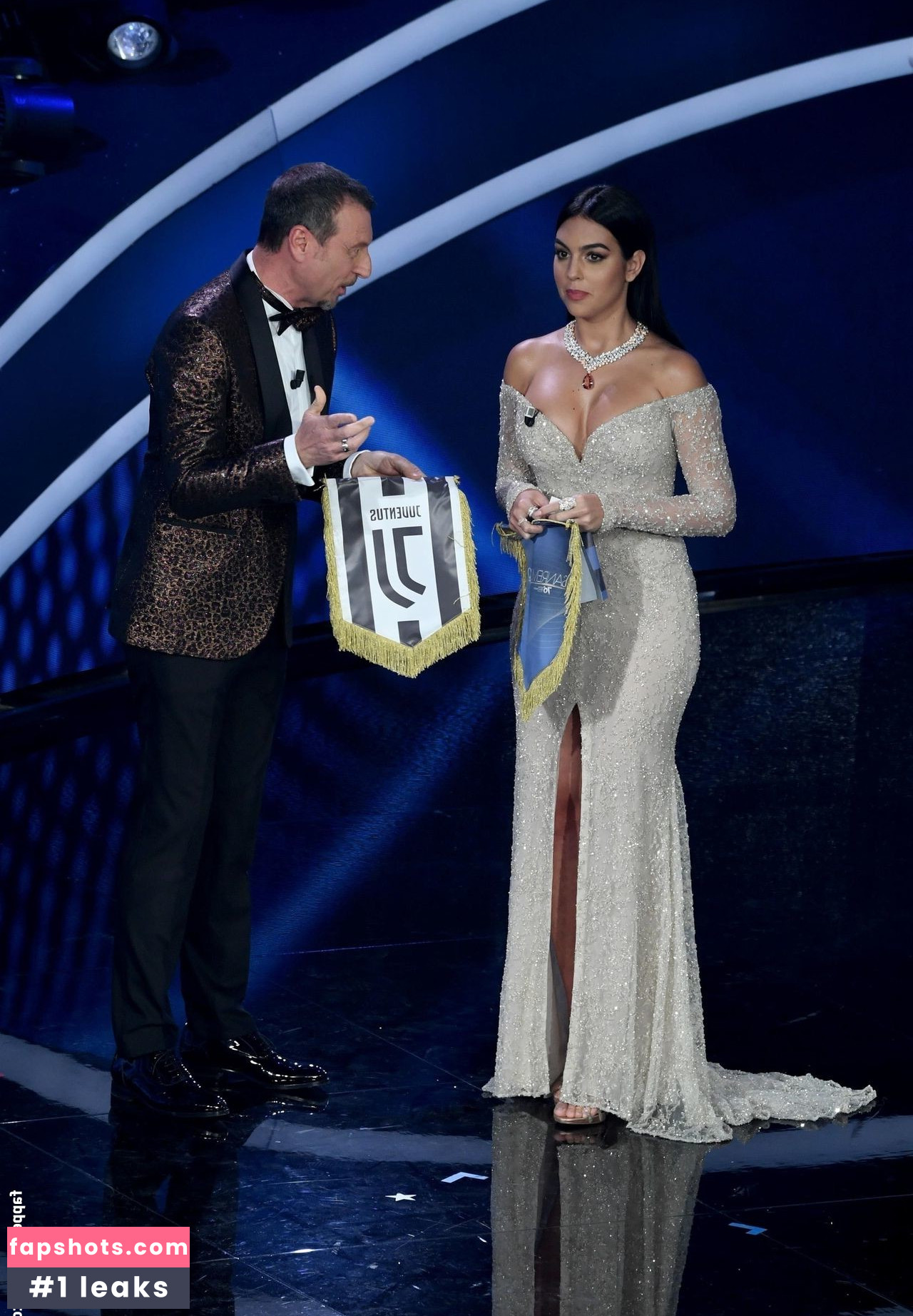 Georgina Rodriguez Nahé úniky fotek pouze od fanoušků #545 - Fapshots