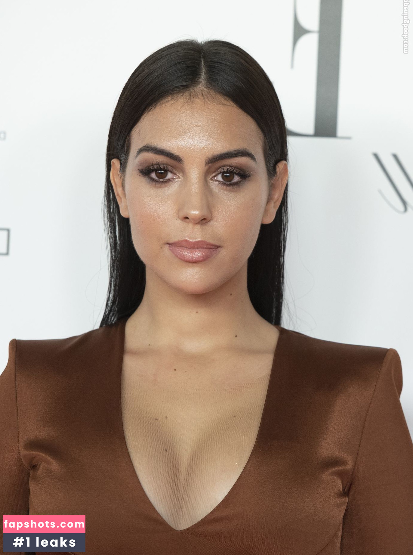 Georgina Rodriguez Nahé úniky fotek pouze od fanoušků #598 - Fapshots