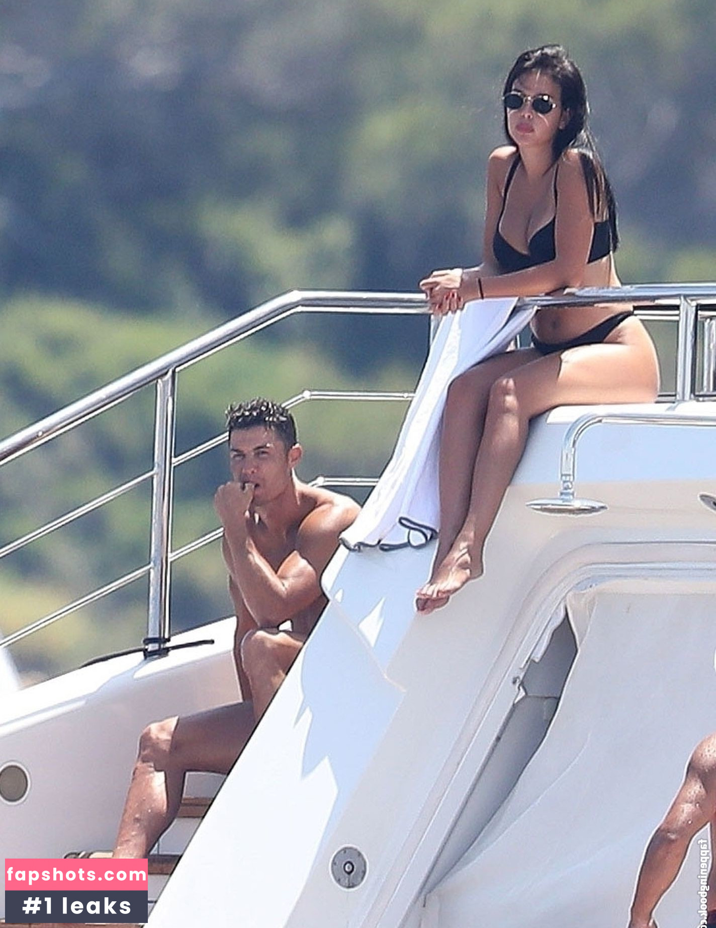 Georgina Rodriguez Nahé úniky fotek pouze od fanoušků #626 - Fapshots