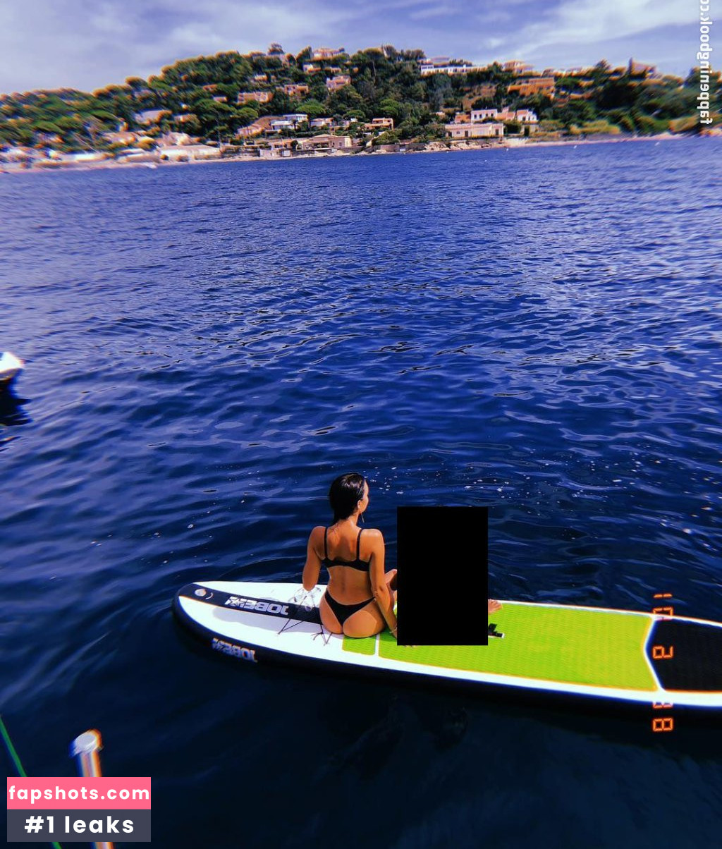 Georgina Rodriguez Nahé úniky fotek pouze od fanoušků #644 - Fapshots