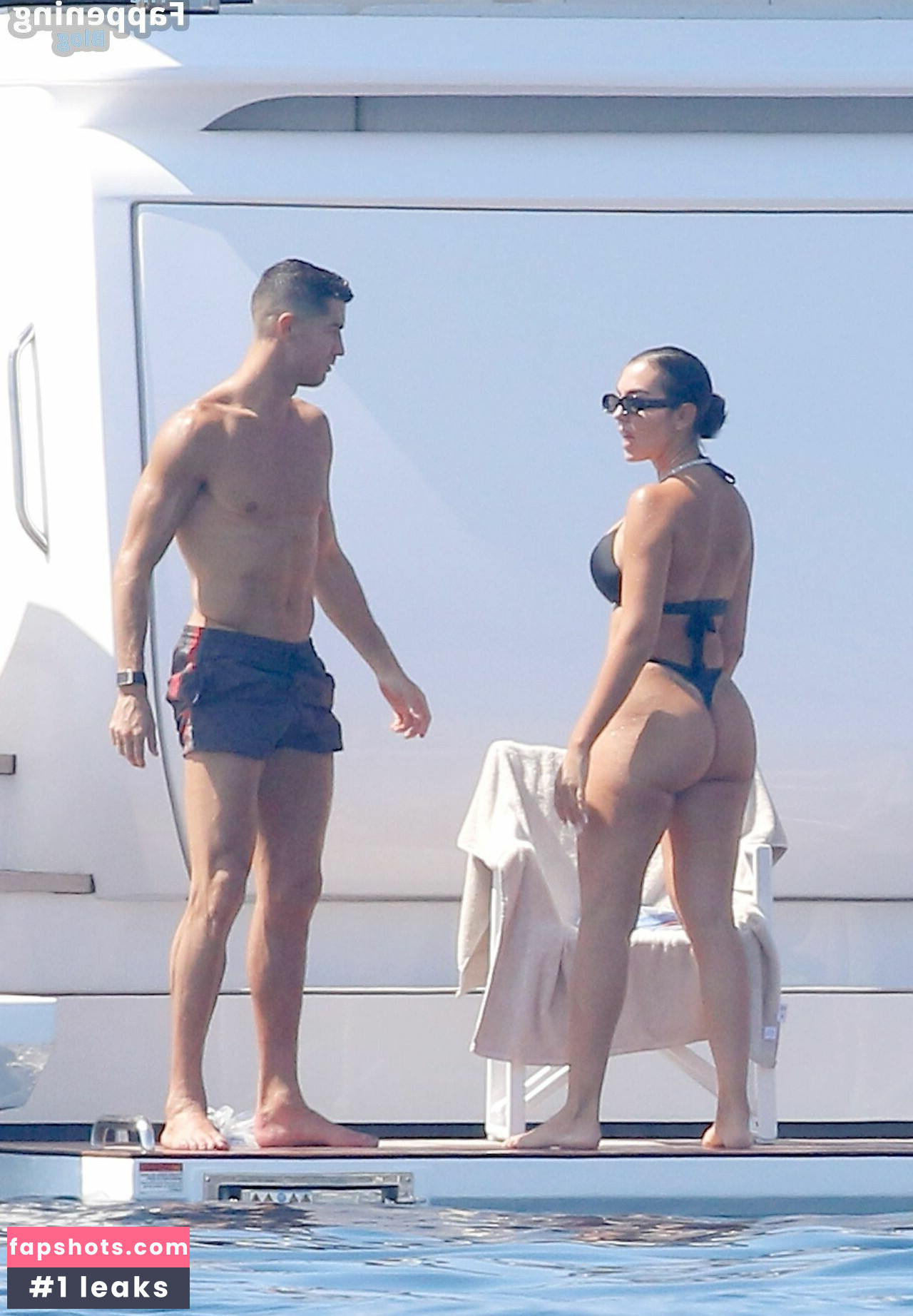 Georgina Rodriguez Nahé úniky fotek pouze od fanoušků #75 - Fapshots