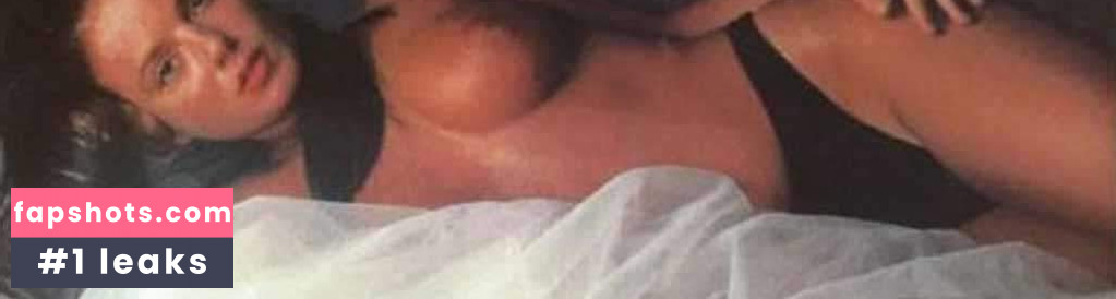 Geri Halliwell gallery photo #191