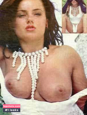 Geri Halliwell gallery photo #48