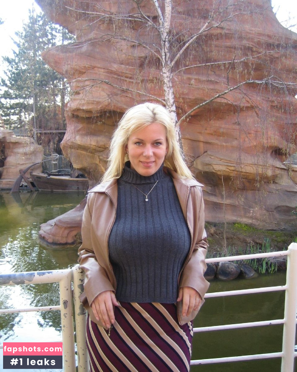 Gerlinde Jaenicke gallery photo #6