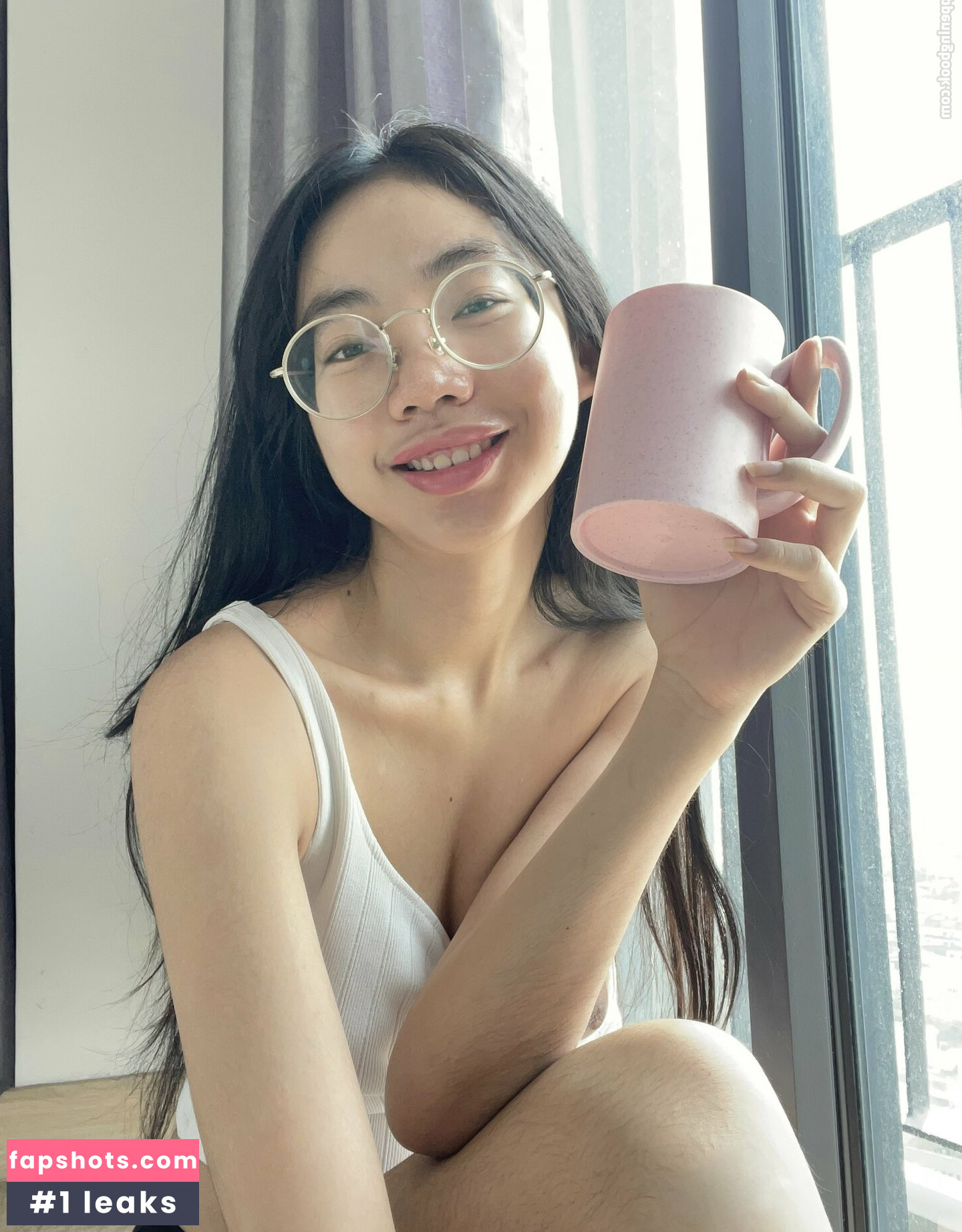 GGoldenbee gallery photo #4