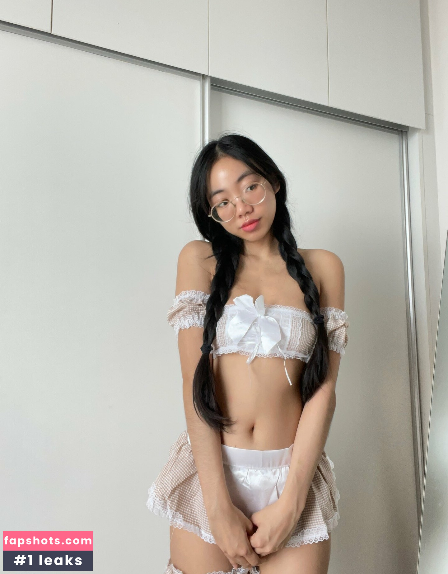 GGoldenbee gallery photo #10