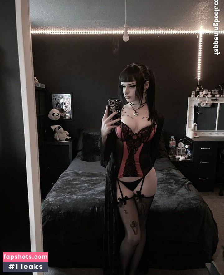 gh05tgrl gallery photo #4