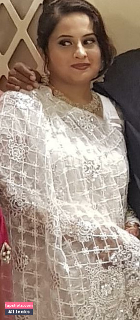 Ghazala Faisal gallery photo #3