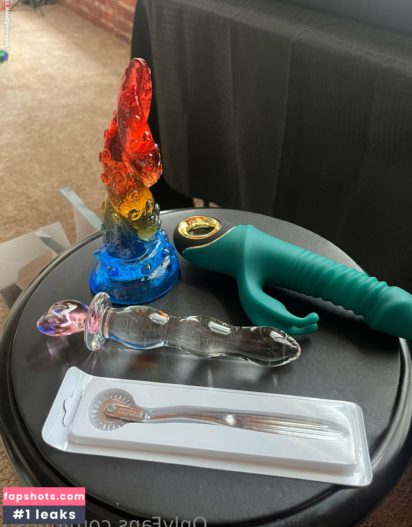 ghosti gallery photo #3