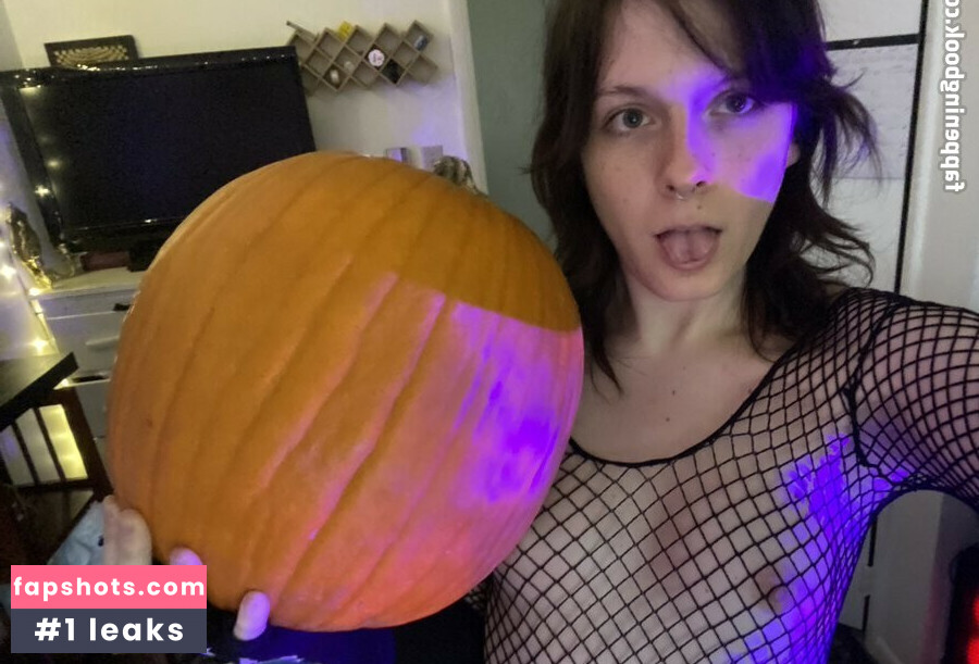 Ghostlovecraft gallery photo #35