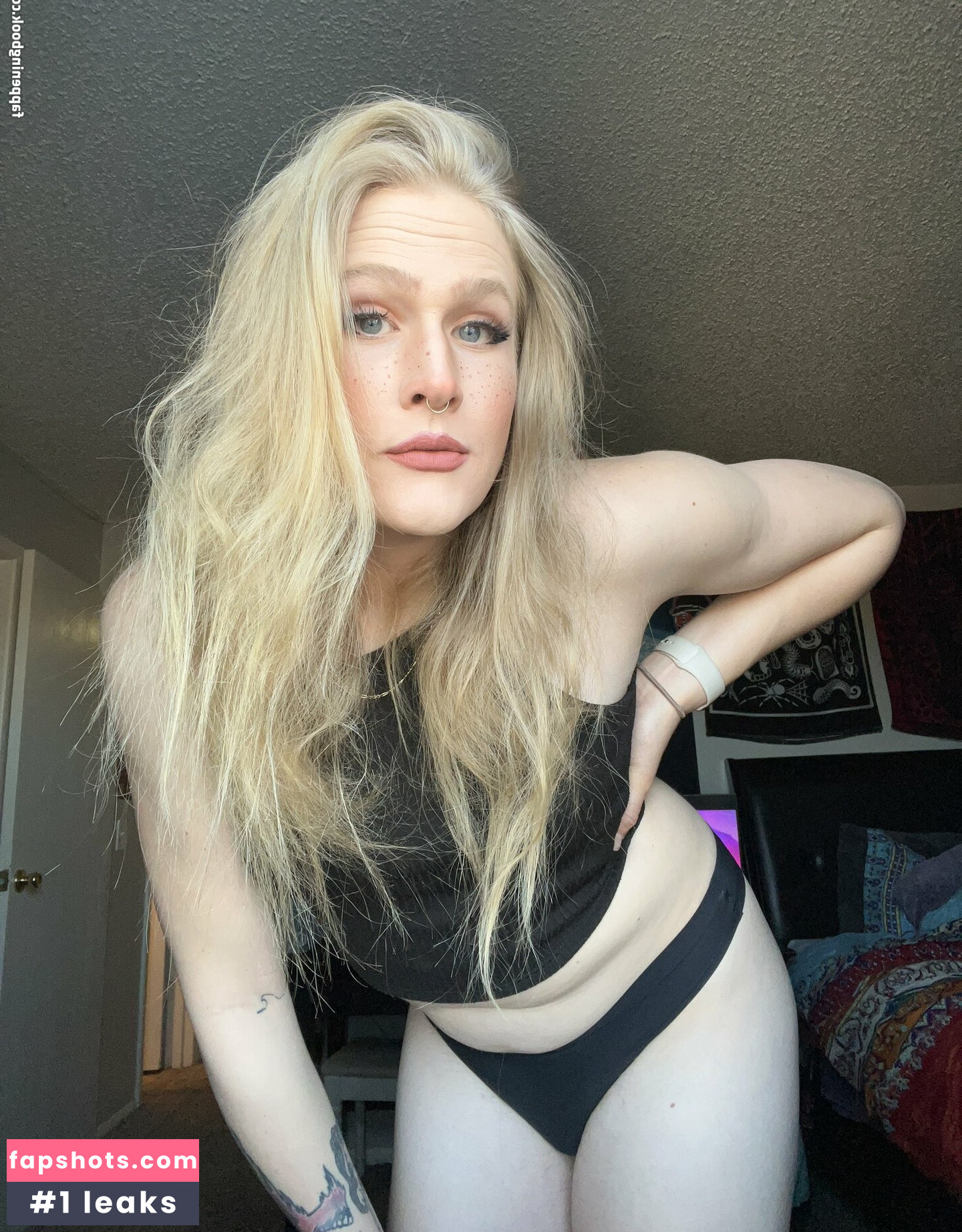 GhostRomper gallery photo #4