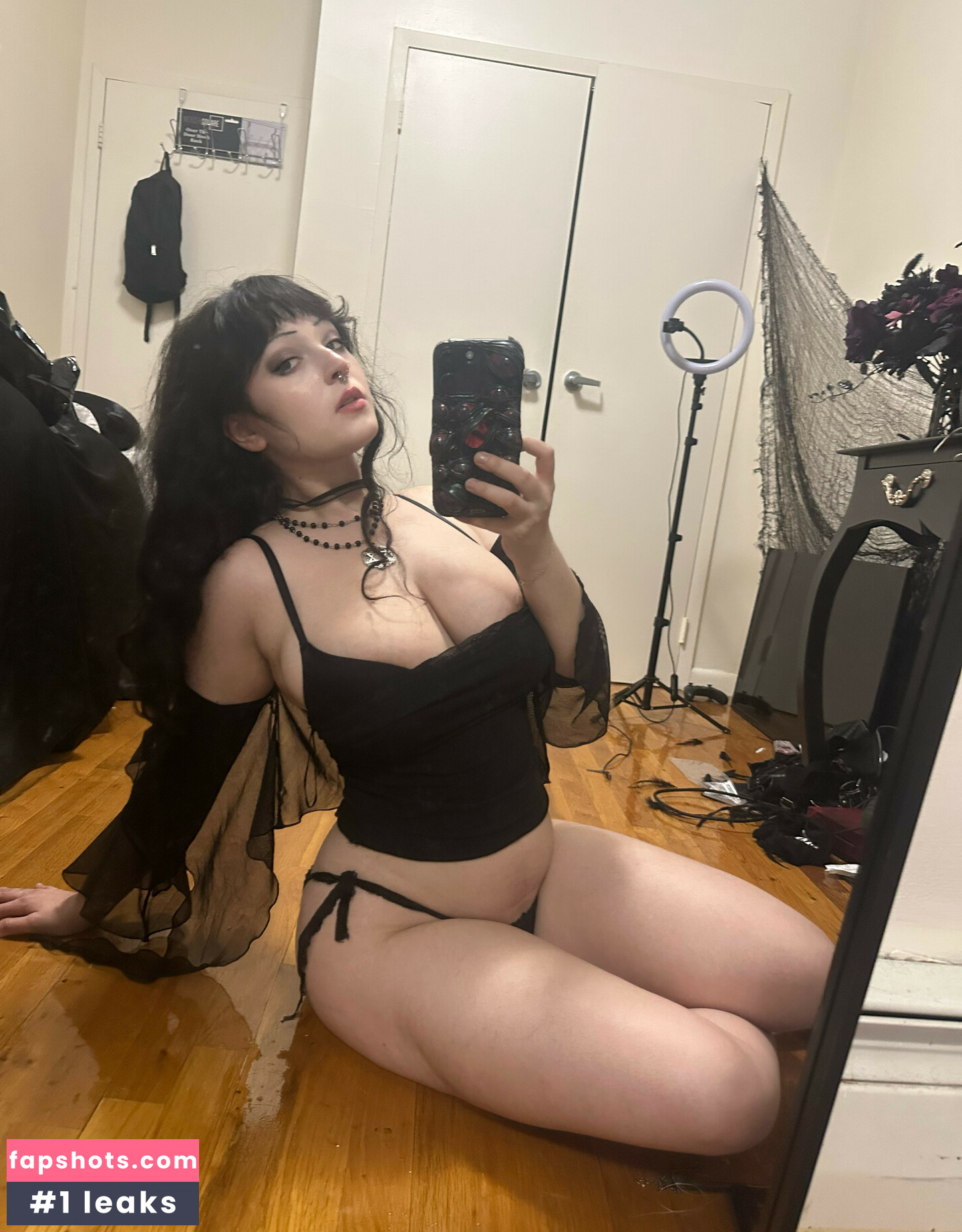 ghoulishbats gallery photo #10