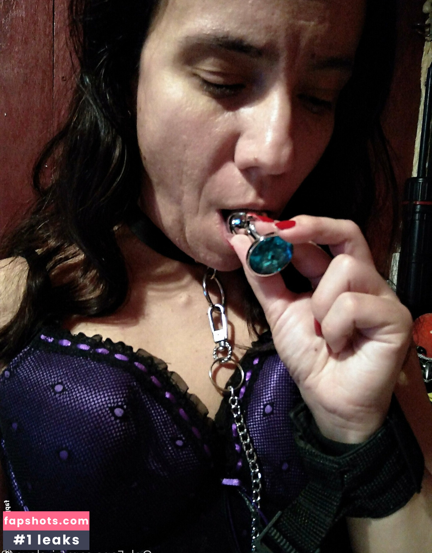 gi_slave40 gallery photo #13