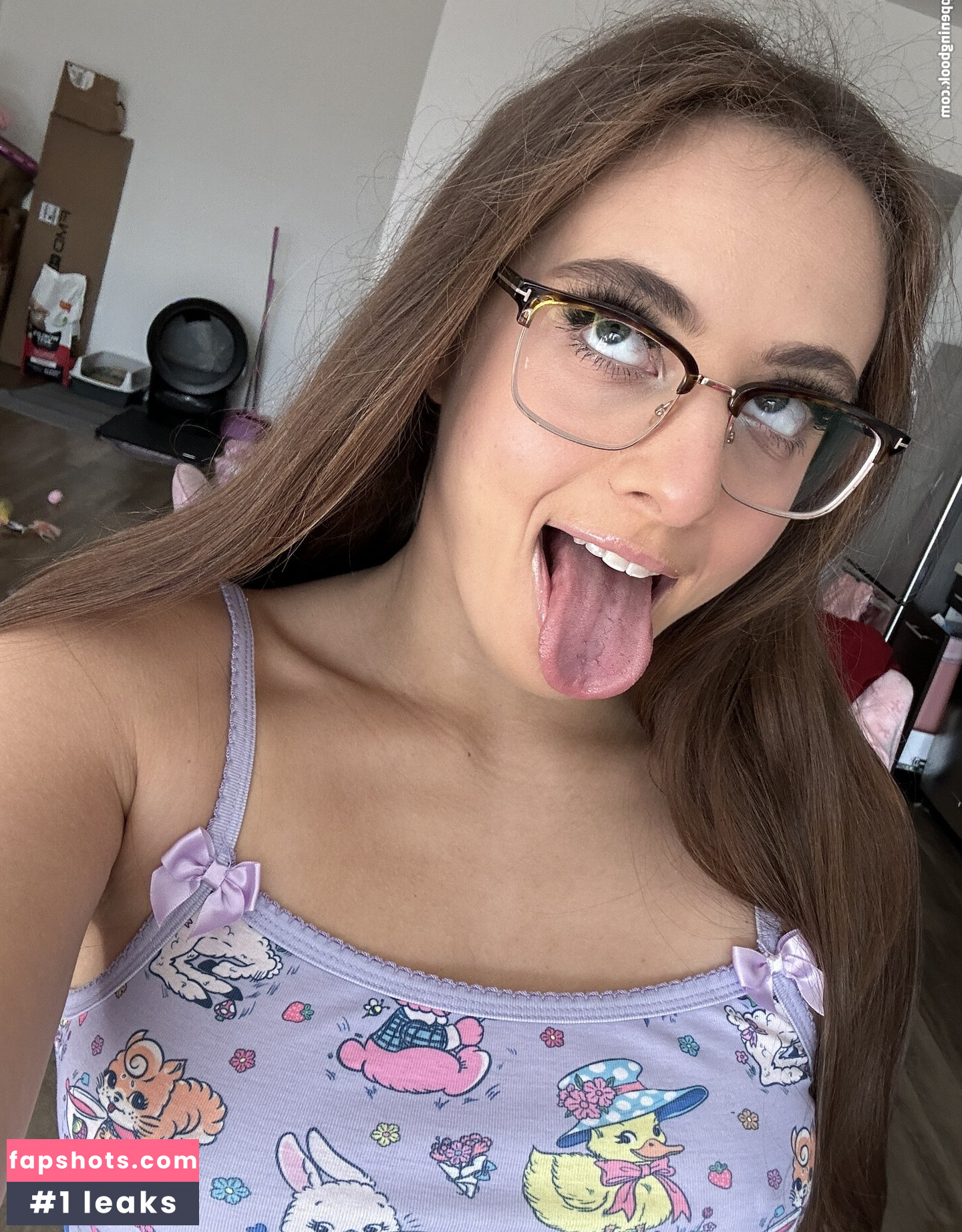 Gia Derza gallery photo #109