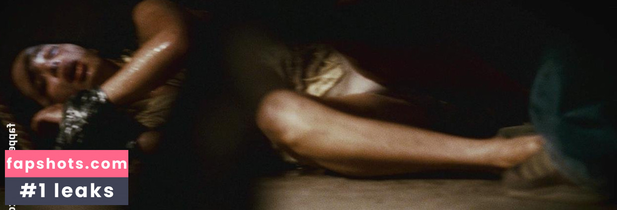 Gia Mantegna gallery photo #8