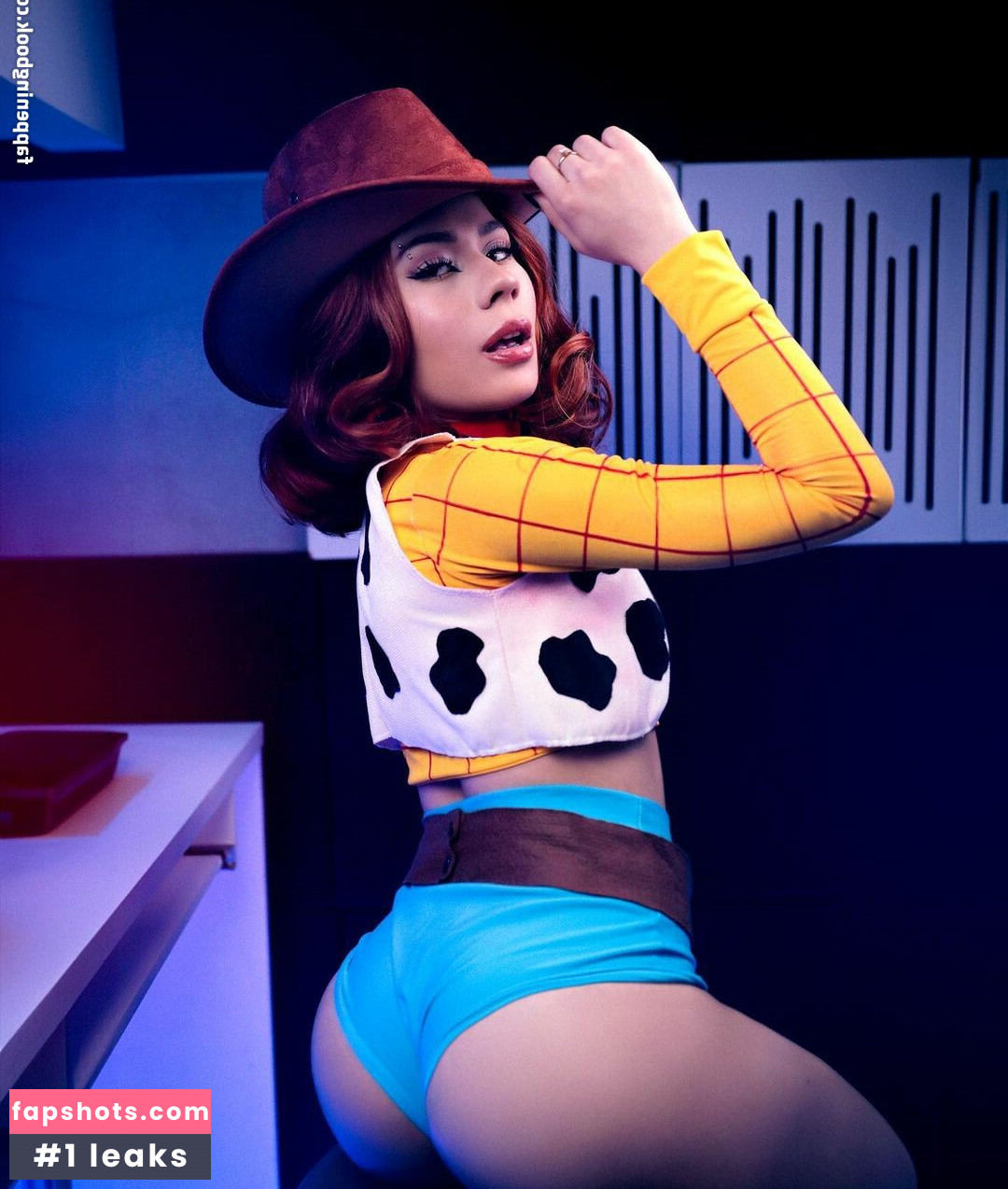 Giana gallery photo #6