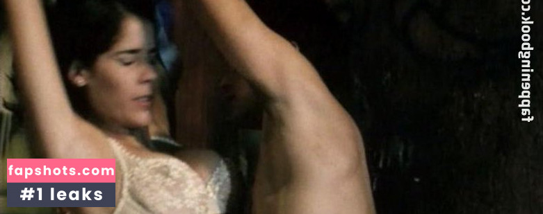 Gianella Neyra nude babe gallery