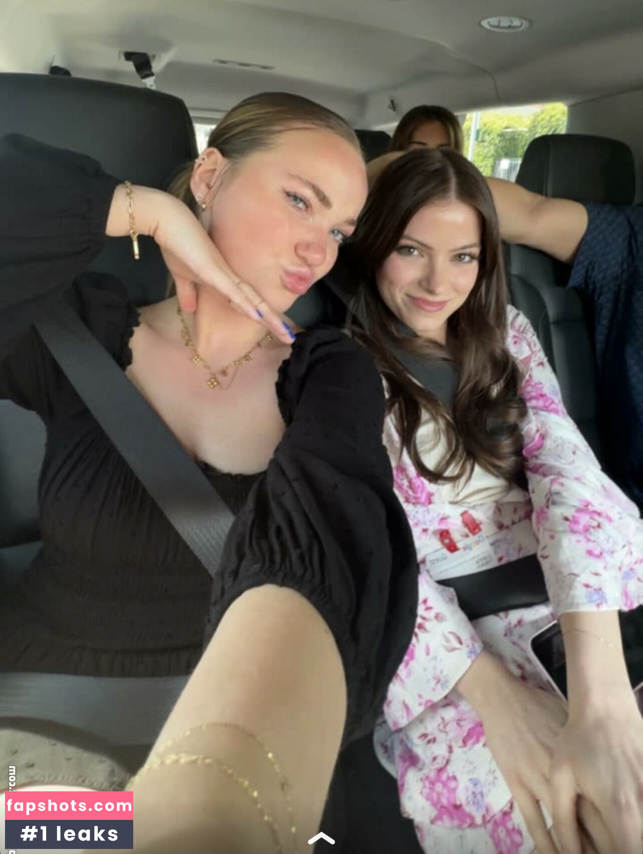 Gianna Christine gallery photo #19