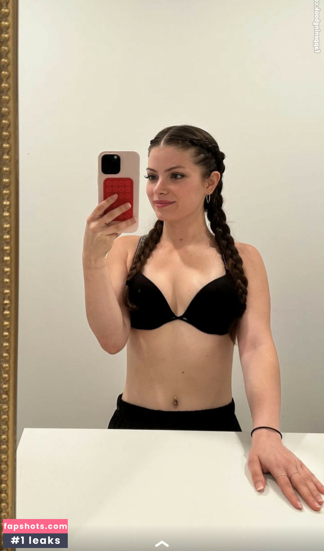 Gianna Christine gallery photo #42