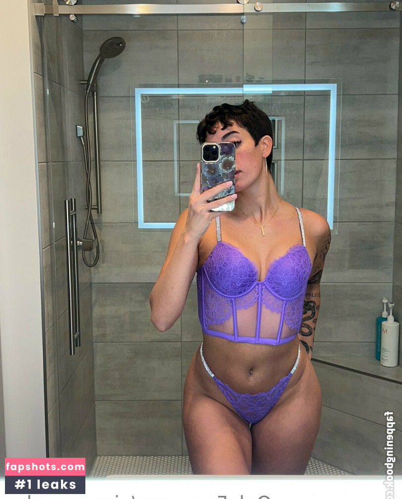 Gianna Evelyn Nude Leaks OnlyFans Photos #11 - LeakJerk