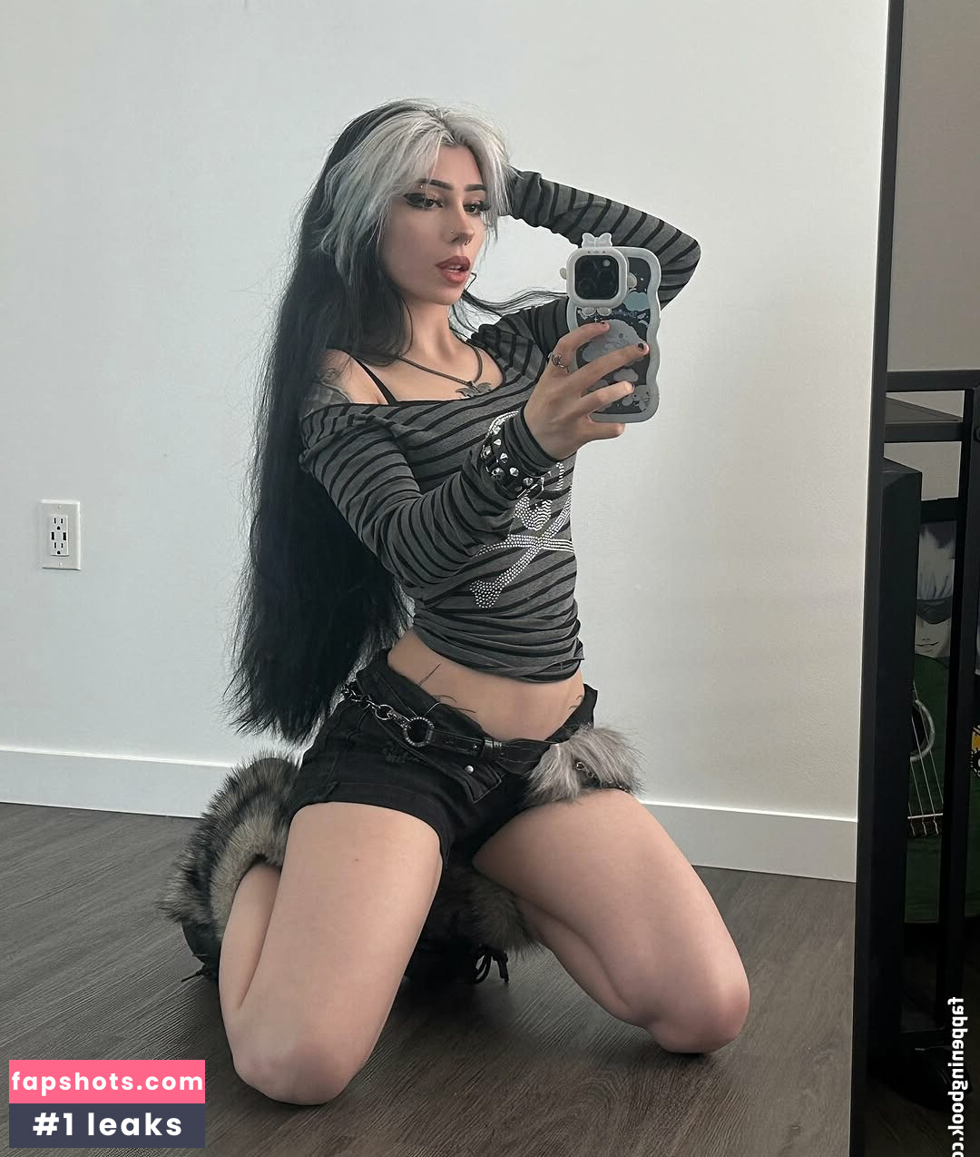 Gianna Hades gallery photo #11