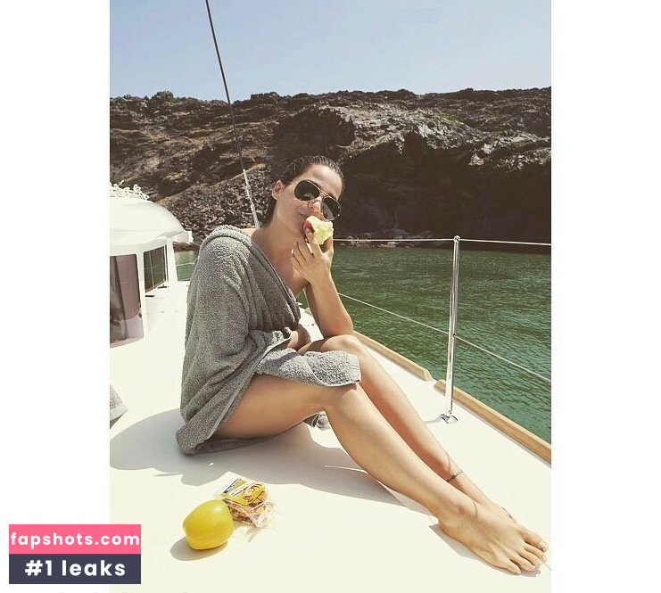 Gianna Simone gallery photo #13